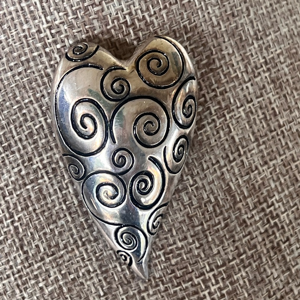 Intricate Swirl Heart Brooch